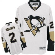 Reebok Pittsburgh Penguins NO.2 Matt Niskanen Men's Jersey (White Authentic Away)